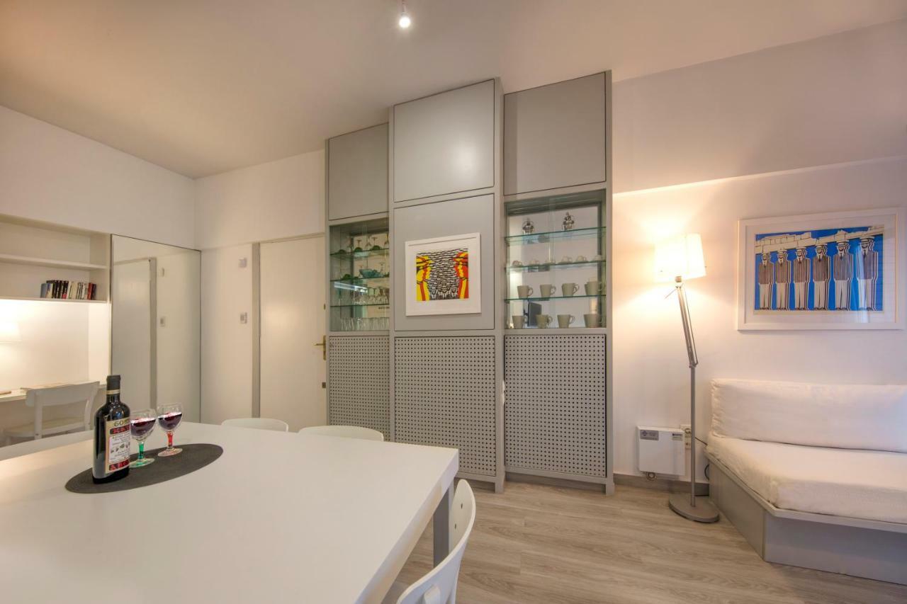 Artistic Apartment Next To Everything アテネ エクステリア 写真